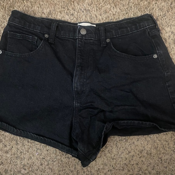 Universal Thread Pants - black shorts